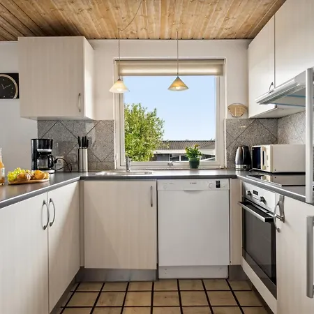 Feriehus Matthias - 300m From The Sea By Interhome