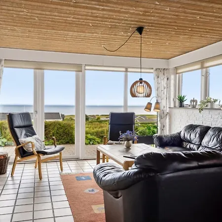 Matthias - 300m From The Sea By Interhome Feriehus *